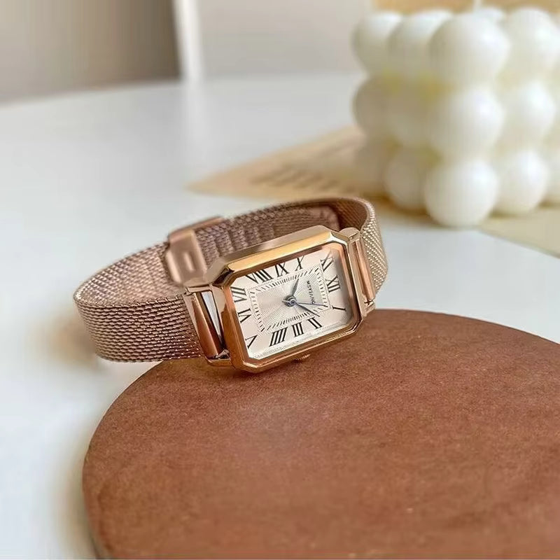 Classic Rectangular Roman Numerals Fashionable Women's Watch Rose Gold Life Waterproof Quartz Watch