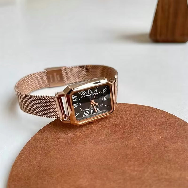 Classic Rectangular Roman Numerals Fashionable Women's Watch Rose Gold Life Waterproof Quartz Watch
